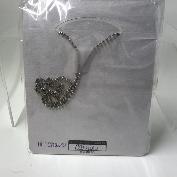 NEW Pendent necklace that says "Cherish" with 2 charms and a 18 inch chain - Picture 3 of 5